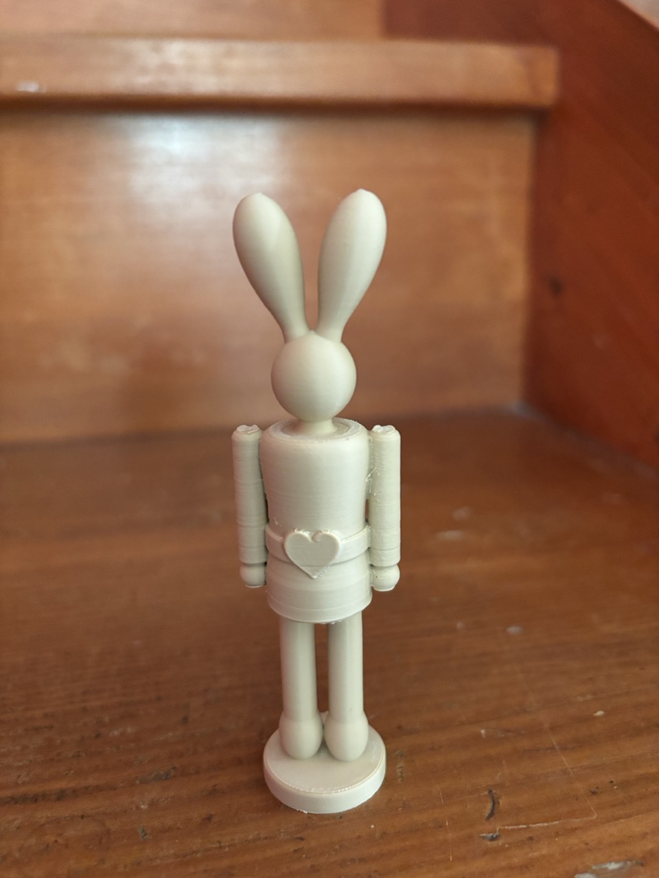 Le Casse-Noisette Bunny : Garde de Paix et de Douceur – Image 7